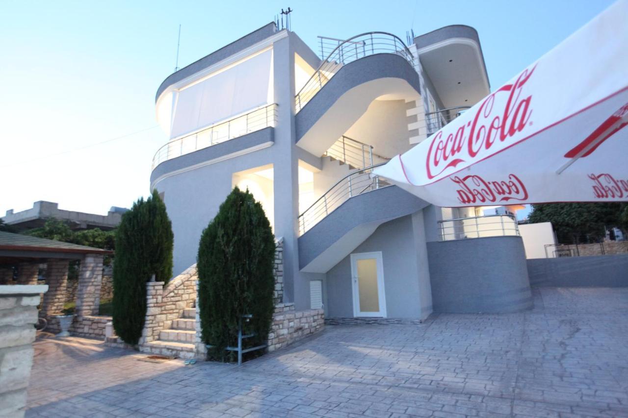 Vila Neli Ksamil Exterior photo